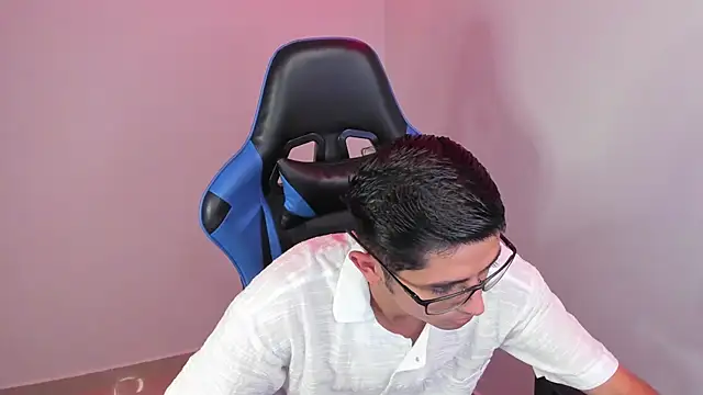 Ethan Sai    online show from January 11, 6:12 pm