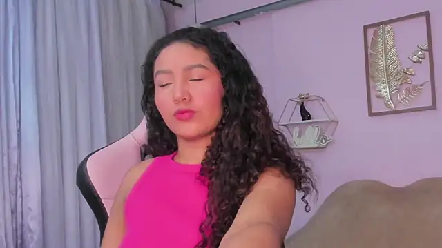 cute mia23 online show from March 13, 3:44 am