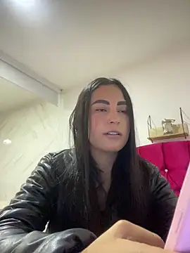 Snapshot of CAM_21X chatting on January 14, 12:45 pm CAM 21X online show from January 14, 12:45 pm