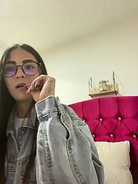 Snapshot of CAM_21X chatting on January 21, 12:50 pm CAM 21X online show from January 21, 12:50 pm