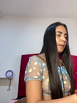 Snapshot of CAM_21X chatting on February 4, 3:57 pm CAM 21X online show from February 4, 3:57 pm