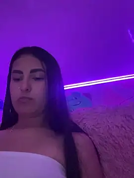 Snapshot of CAM_21X chatting on February 10, 10:51 pm CAM 21X online show from February 10, 10:51 pm