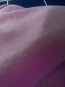 Snapshot of CAM_21X chatting on February 25, 10:37 am CAM 21X online show from February 25, 10:37 am