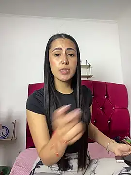 Snapshot of CAM_21X chatting on February 28, 1:47 pm CAM 21X online show from February 28, 1:47 pm