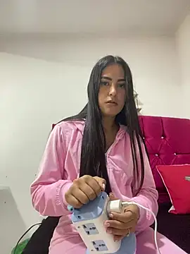 Snapshot of CAM_21X chatting on March 12, 1:08 pm CAM 21X online show from March 12, 1:08 pm