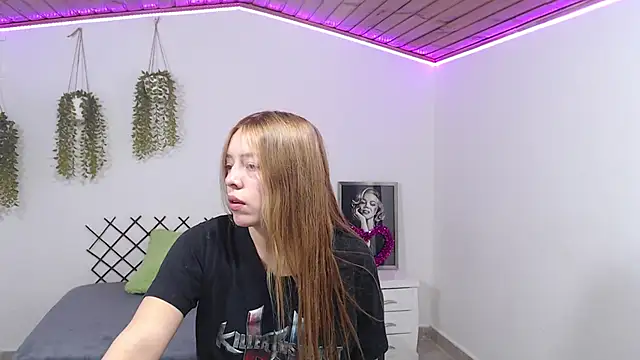 karla charloby online show from September 27, 1:38 pm