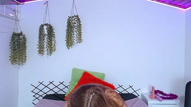 karla charloby online show from September 29, 3:39 pm