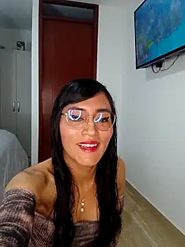 SophieBaker   online show from March 12, 1:03 am