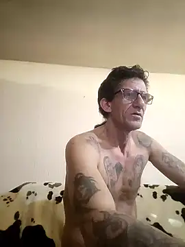 Snapshot of Zgodanilep chatting on February 13, 2:52 pm Zgodanilep online show from February 13, 2:52 pm