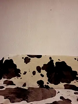 Snapshot of Zgodanilep chatting on September 26, 6:12 pm Zgodanilep online show from September 26, 6:12 pm