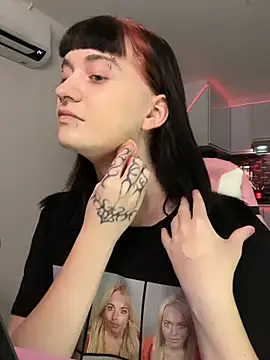 Vailyreb  online show from April 3, 3:04 am