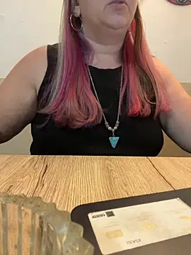 Popinasq online show from October 25, 7:05 am