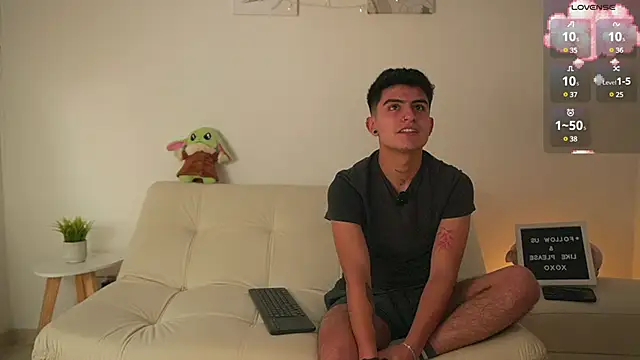 tommy and sophie online show from January 14, 6:45 am