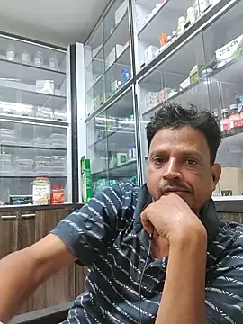 Raj1043 online show from May 11, 3:51 pm