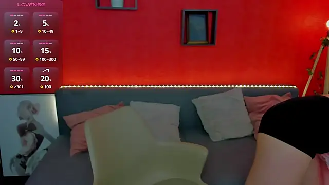 Lia Bloom  online show from February 27, 3:26 pm