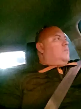 Snapshot of BigromeoXX chatting on October 30, 4:30 pm BigromeoXX online show from October 30, 4:30 pm