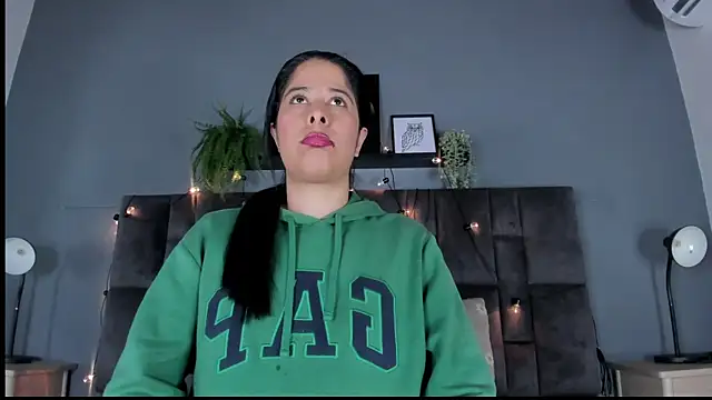 DulceAurora   online show from March 24, 2:49 am