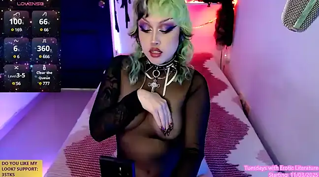 rosse ivy online show from March 8, 3:35 pm
