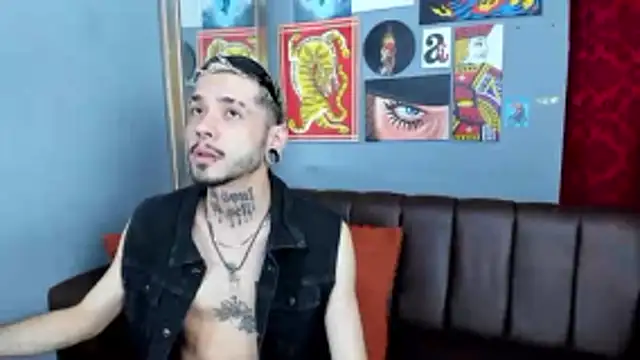 MurdockH online show from April 3, 4:54 am