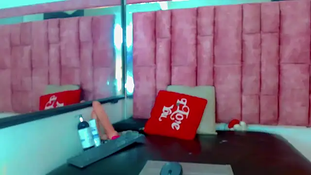 Isalombardi online show from March 16, 11:49 am