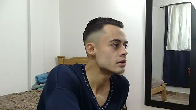 Snapshot of Spartan-Blaze chatting on January 18, 4:48 am Spartan-Blaze online show from January 18, 4:48 am