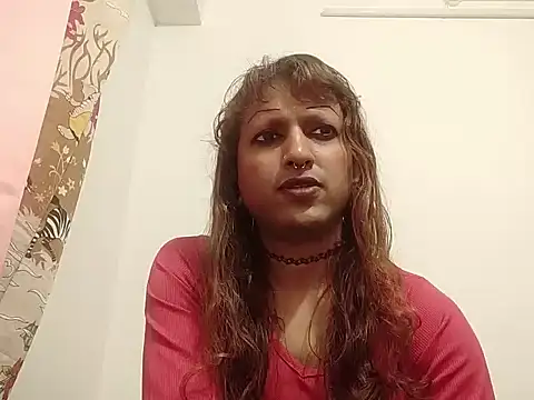Snapshot of MmmMonikaBabie chatting on May 18, 9:31 pm MmmMonikaBabie online show from May 18, 9:31 pm