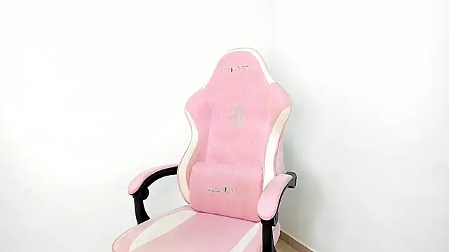 SabaBrown online show from February 10, 1:15 pm