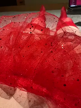 Snapshot of mystik_a chatting on December 14, 5:07 am mystik a online show from December 14, 5:07 am