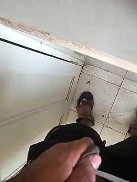 Snapshot of yourboy2000__ chatting on September 27, 10:31 am yourboy2000 online show from September 27, 10:31 am