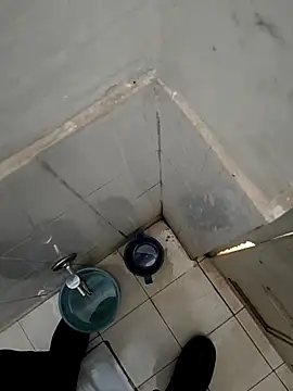 Snapshot of yourboy2000__ chatting on September 29, 7:46 am yourboy2000 online show from September 29, 7:46 am