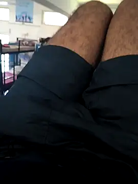 Snapshot of yourboy2000__ chatting on October 8, 8:45 am yourboy2000 online show from October 8, 8:45 am