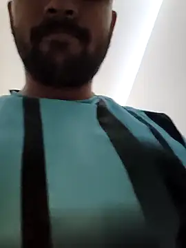 Snapshot of yourboy2000__ chatting on October 10, 11:20 am yourboy2000 online show from October 10, 11:20 am