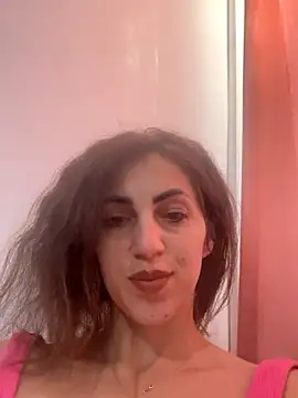 EmaSkyes online show from October 10, 5:39 am