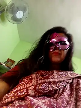 DesiMuffin online show from February 13, 6:20 am
