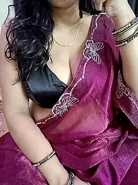 kaamuk shweta online show from June 11, 10:30 pm