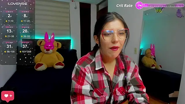 Luxxur69 online show from September 19, 11:38 pm