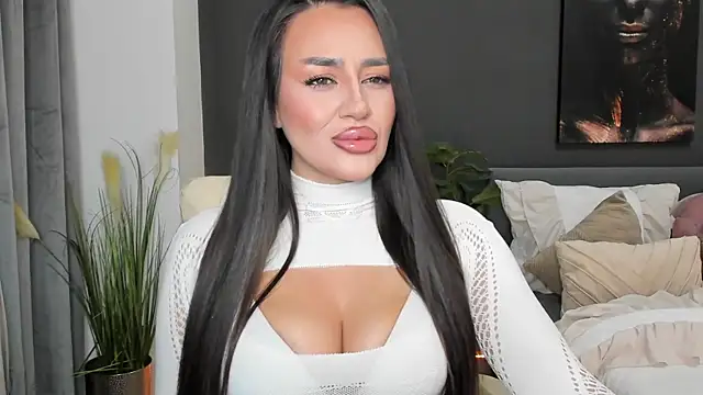 Sonia  Rey online show from March 11, 7:20 pm