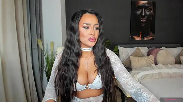 Snapshot of Sonia__Rey chatting on April 21, 2:12 pm Sonia Rey online show from April 21, 2:12 pm