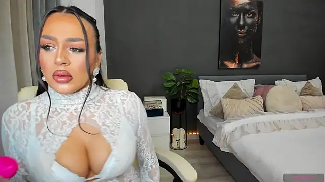 Snapshot of Sonia__Rey chatting on May 1, 6:12 pm Sonia Rey online show from May 1, 6:12 pm