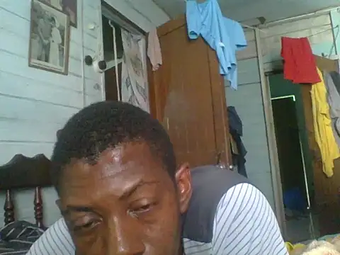 Snapshot of PELOVER chatting on September 13, 9:36 pm PELOVER online show from September 13, 9:36 pm