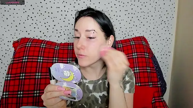 adell berry online show from February 13, 1:29 am