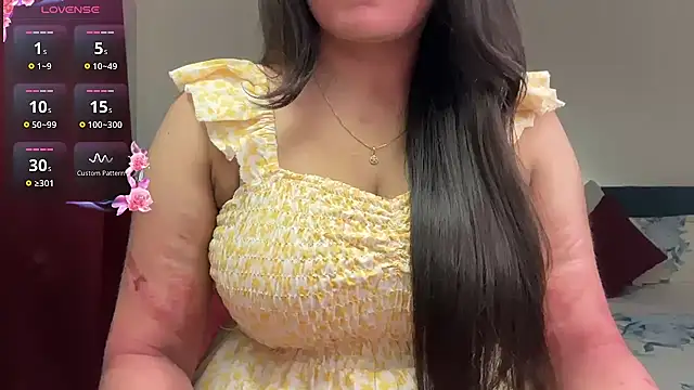 Snapshot of nandini_7 chatting on February 23, 6:05 pm nandini 7 online show from February 23, 6:05 pm