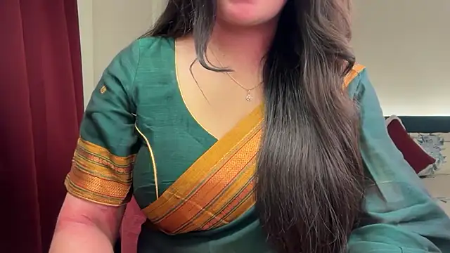 Snapshot of nandini_7 chatting on March 18, 6:11 pm nandini 7 online show from March 18, 6:11 pm