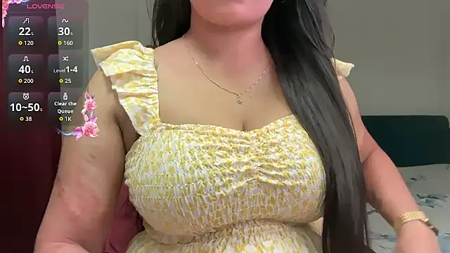 Snapshot of nandini_7 chatting on June 10, 6:29 pm nandini 7 online show from June 10, 6:29 pm