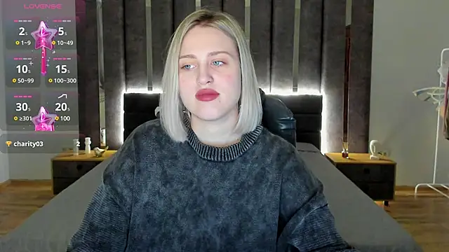 Snapshot of _Sarah_Soul_ chatting on January 1, 2:51 am Sarah Soul online show from January 1, 2:51 am