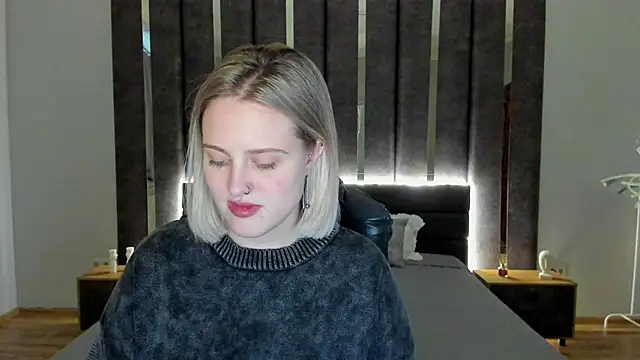 Snapshot of _Sarah_Soul_ chatting on January 1, 8:56 am Sarah Soul online show from January 1, 8:56 am
