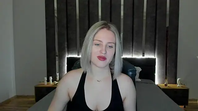 Snapshot of _Sarah_Soul_ chatting on January 2, 12:55 am Sarah Soul online show from January 2, 12:55 am