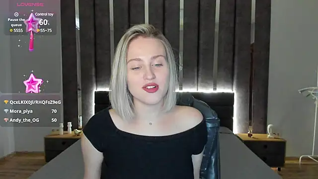 Snapshot of _Sarah_Soul_ chatting on January 6, 4:36 am Sarah Soul online show from January 6, 4:36 am