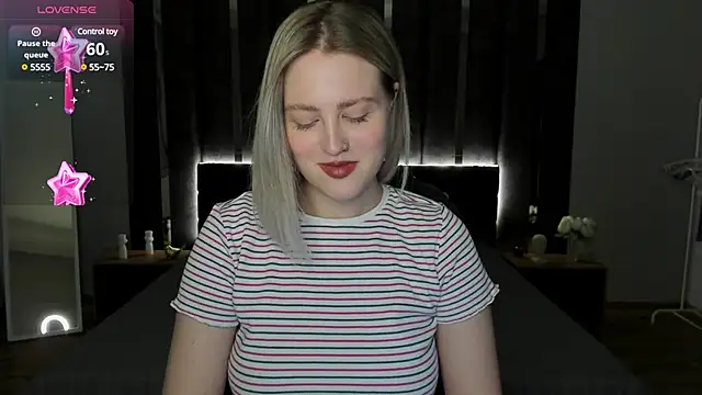 Snapshot of _Sarah_Soul_ chatting on February 12, 12:48 am Sarah Soul online show from February 12, 12:48 am