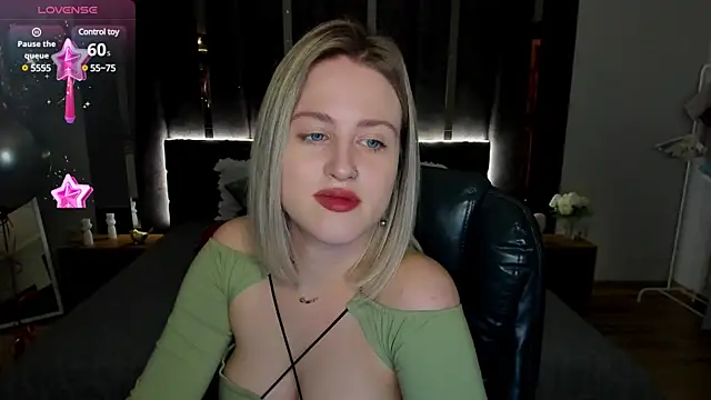 Snapshot of _Sarah_Soul_ chatting on February 27, 12:54 am Sarah Soul online show from February 27, 12:54 am